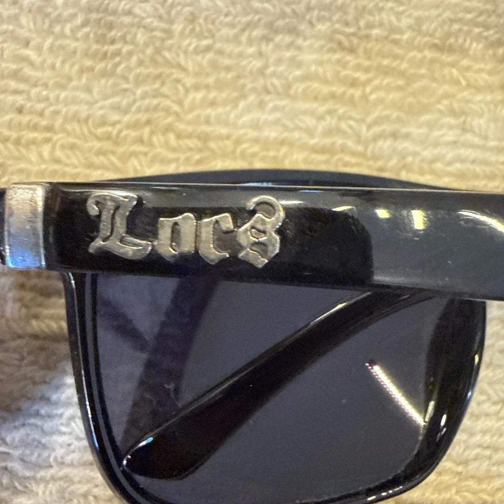 6 pairs sunglasses: Caribbean Sun, Locs, Beverly Hills Polo, Dockers-All 6 pairs